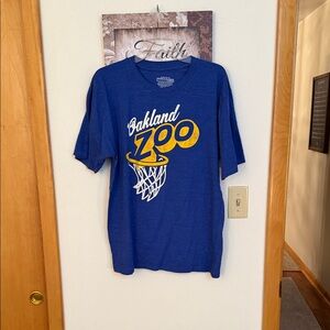 Pitt Oakland Zoo Blue Men’s Graphic Tee